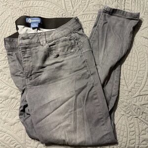 Democracy Women’s Skinny Gray Jeans